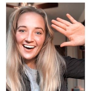 Meet your Posher, Brittney